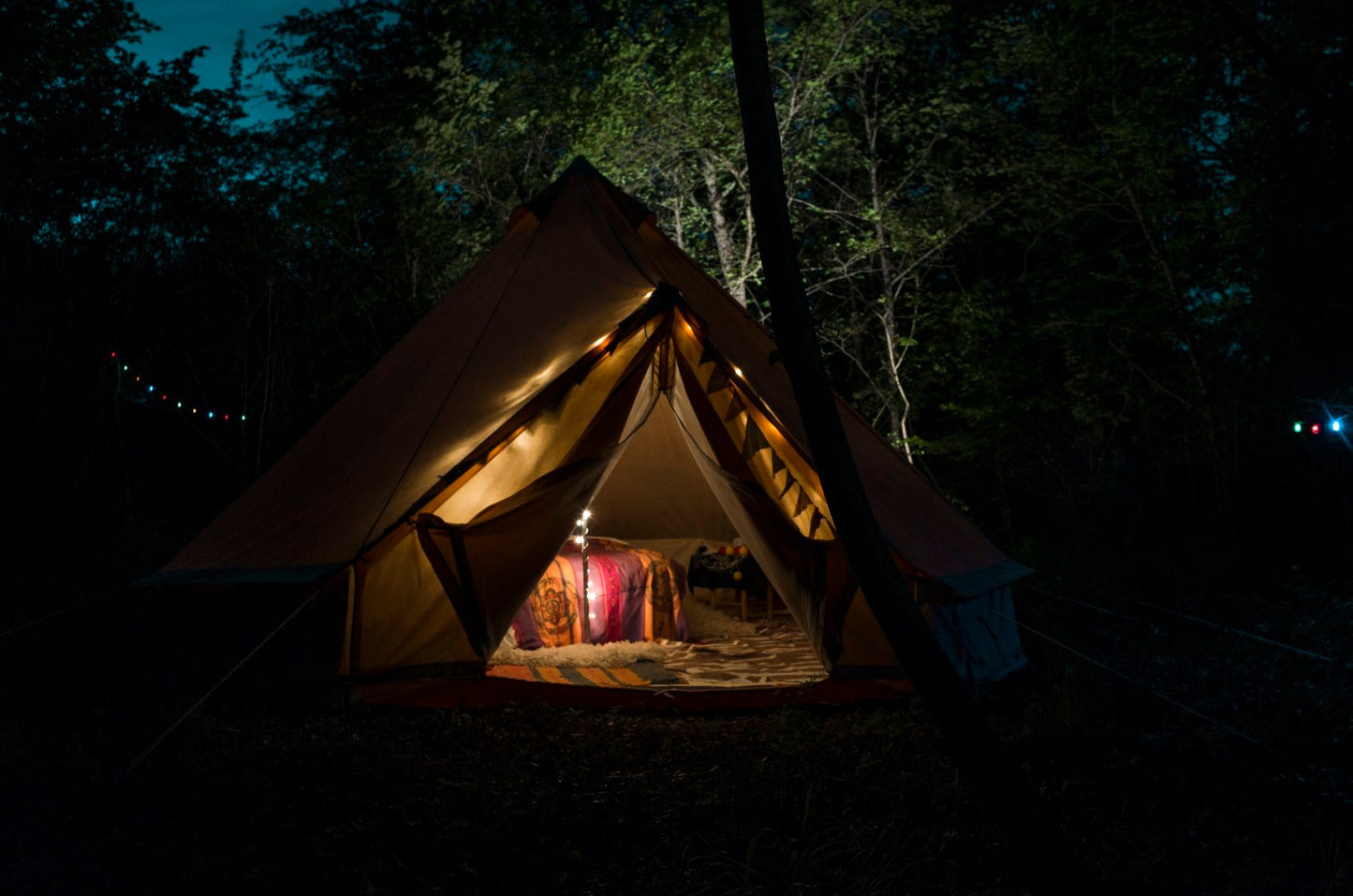 Nanala - Twin Bed Bell Tent
